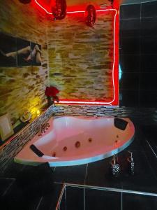 Escapade Glamour - Spa,Sauna,Douche sensorielle