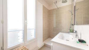 Peaceful Gem in Paris: 38m² near Champs-Élysées