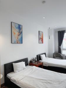 BH Riverside Hotel