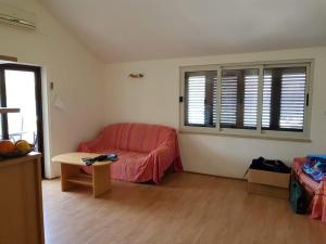 Apartment Ante