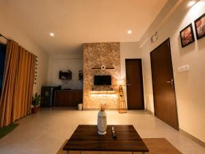 The Cozy Cave 1bhk luxury stay