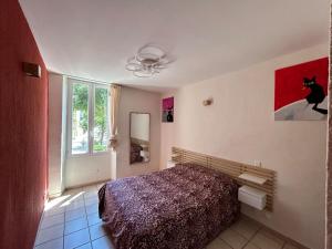 Apartment in Orange center