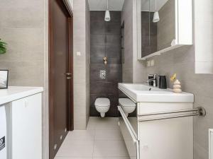 Warsaw Flat with Church Views