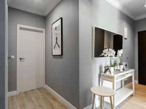 Quiet Flat with Garage