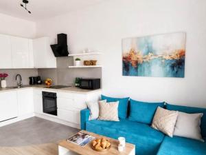 Stylish Urban Apartment for 3