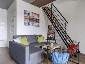 House in Saint-Pabu near Stunning Beaches