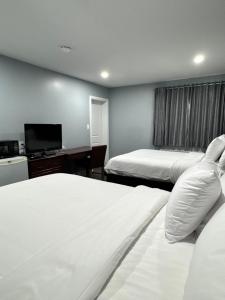 Countryside Inn
