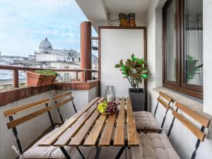 Charming Warsaw Apartment for 6