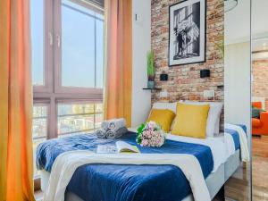 Siedmiogrodzka Flat with Views
