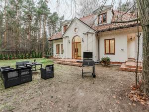 Warsaw Stay with Patio