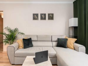 2-Bed Home on Krochmalna