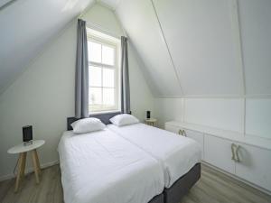 Holiday Home in Uitdam near Markermeer