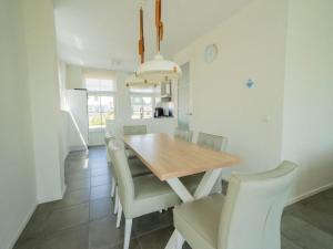 Holiday Home in Uitdam near Markermeer