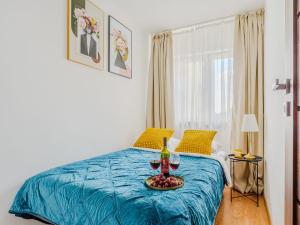 Apartment with Private Balcony