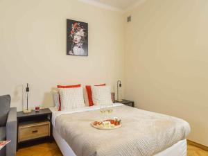 Apartment in Ploudalmézeau near Treompan Beach