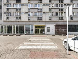 Warsaw Flat on Pereca
