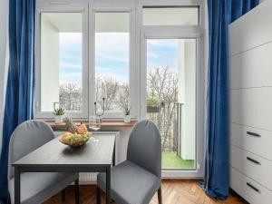 Old Town Apartment for 4
