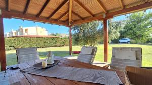 Elthea Villa