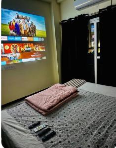 1bhk with projector premium