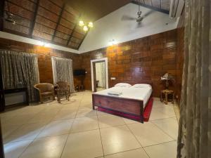 Kochi Riverside Homestay