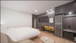 HOTEL lantana