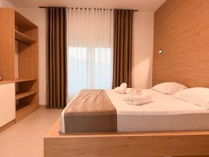 Reis Luxury Residence