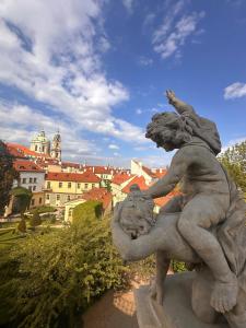 Boutique Stay In Mala Strana below the Castle