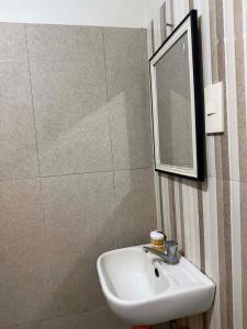 McJo Room Rental