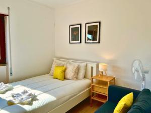 Ocean Sesimbra - Seaview Apartment Just a 5-Minute Walk to the Beach
