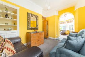 7 Bed in Ambleside oc-lr053