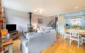 2 Bed in Ambleside oc-lr114