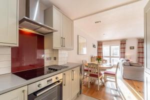 2 Bed in Ambleside oc-lr114