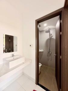 Căn hộ cao cấp 1 phòng ngủ gần cầu Rồng