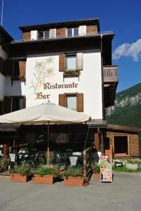 Albergo Stella Alpina - 福尔尼阿沃尔特里