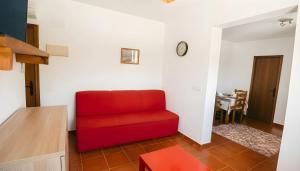 Apartamento con Aire Acondicionado y Parking solo aceptamos familias y parejas