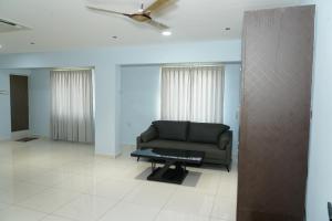 MRM Grand Park