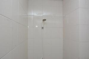 Comfortable 1BR at Signature Park Grande near Cawang Station Apartment By Travelio