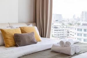 ThongLor:Private Jacuzzi KingBed Pool Gym Parking