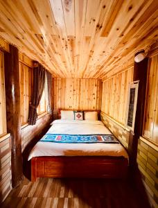 Hmong Mountain Homestay Sa Pa