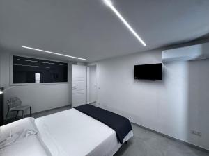 Bordonaro Collection by RB