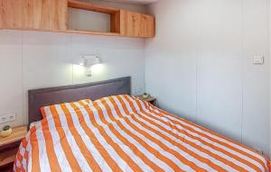 2 Bedroom Cozy Home In Oude Pekela