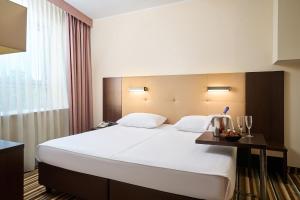 Hotel Victor Pruszków DeSilva