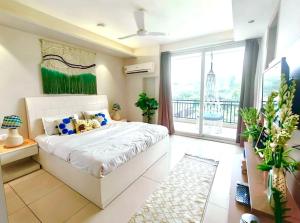 Azure by Rüya Living-Boutique 1BHK-Golf Course