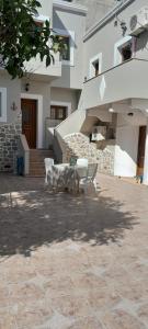 Chorio apartment 2