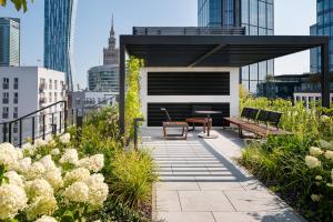 Chmielna Signature Apartment by BookingHost