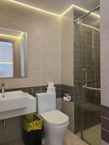 Min-Max Service Apartment