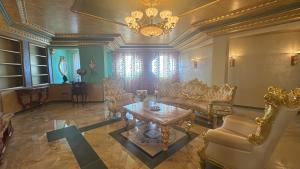 Deas Apartments