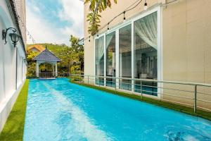 Lux Villa02 - 5 bedroom - Near The Beach