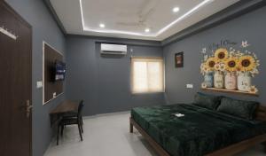 FabHotel Imperial Heights
