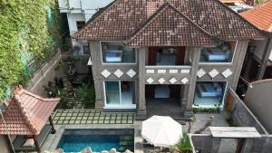 Suriwathi Hotel and Villas Legian